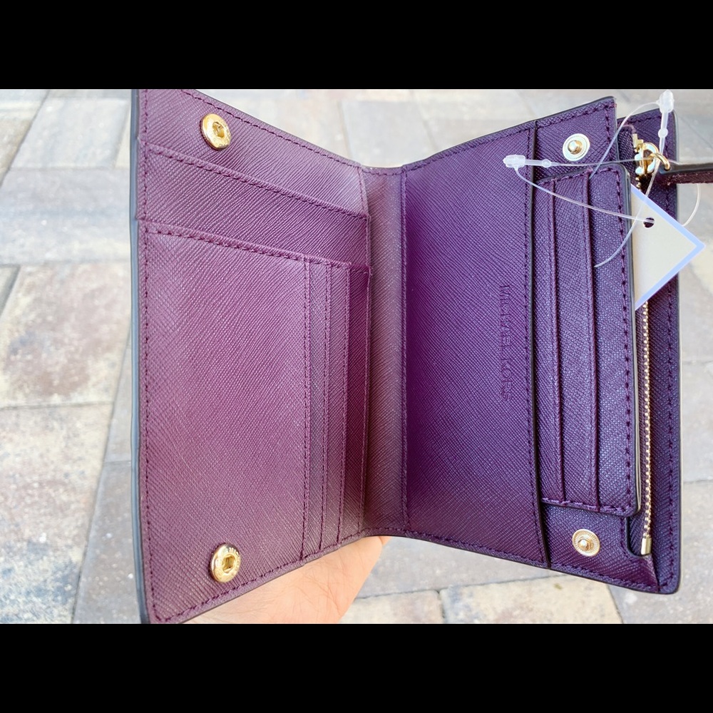 Gaby’sBags👜💕-NWT Michael Kors Wallet/Card Holder - Picture 6 of 8
